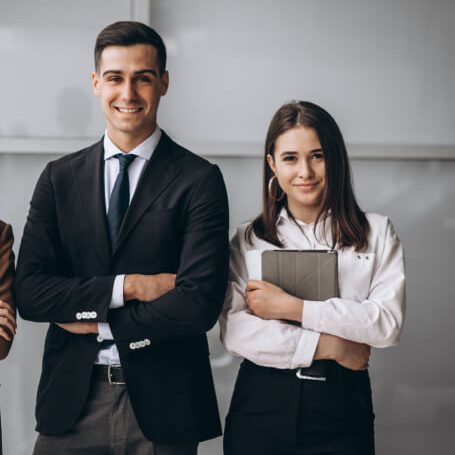 bussiness-people-working-team-office 1